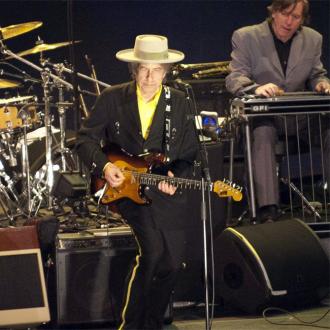 Bob Dylan sings for David Letterman 