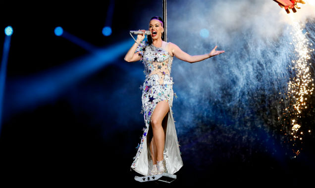 Katy Perry flies into her Super Bowl performance (Credit Kevin C. Cox - Getty Images)