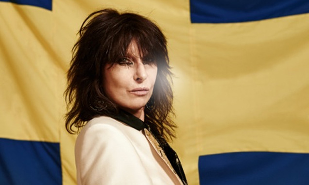 Chrissie Hynde Releases Stream Of Brand New Version Of '2000 Miles' Out December 15th 2014 [Listen]