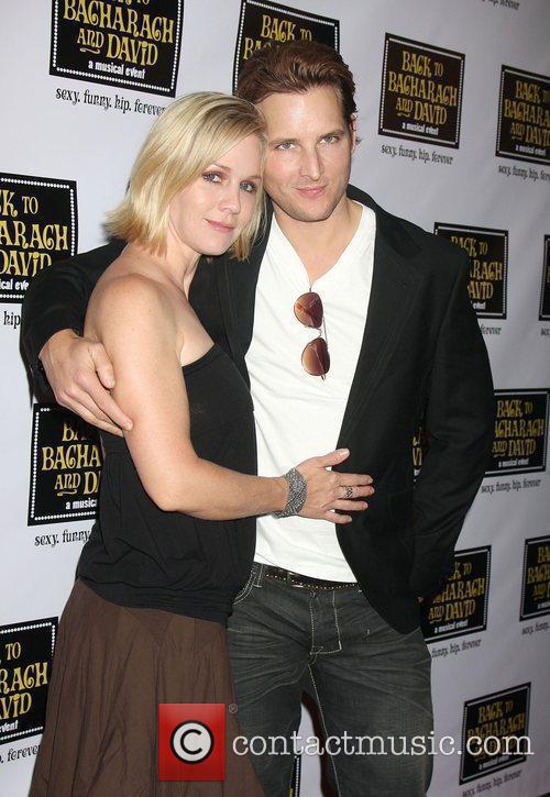 Jennie Garth and Peter Facinelli