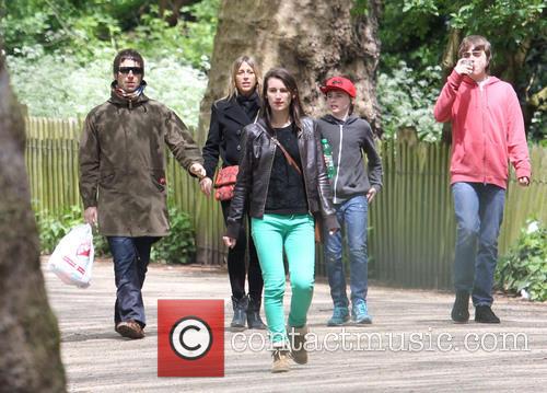 Liam Gallagher, Nicole Appleton, Gene Gallagher and Lennon Gallagher