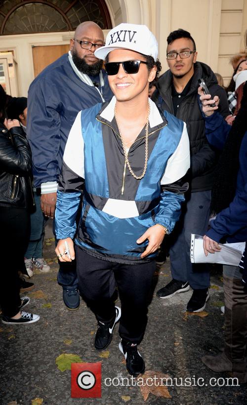 Bruno Mars 6