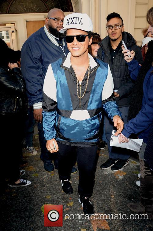 Bruno Mars 8