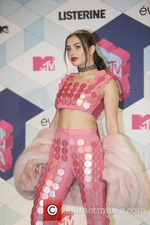 Charli Xcx 4