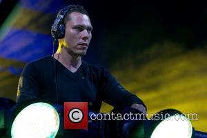 Dj Tiesto Makes History By Tweeting Las Vegas Gig