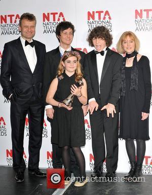 'Outnumbered' Stars Hugh Dennis And Claire Skinner Are A Real Item