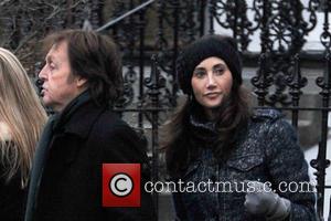 Paul McCartney and Nancy Shevell - Paul McCartney and family out and about in Notting Hill London United Kingdom Tuesday...