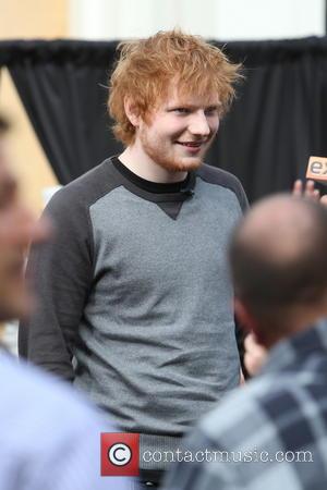 Ed Sheeran - Ed Sheeran at The Grove to appear and perform on entertainment news show 'Extra' Los Angeles California...