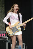 Este Haim Struggles To Manage Diabetes On Tour