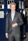 Peter Capaldi Defends 'Doctor Who' Showrunner Steven Moffat From Misogyny Claims