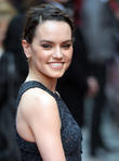 Here's 6 Reasons Why Daisy Ridley Is The Perfect Role Model