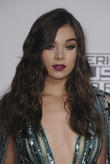 Hailee Steinfeld