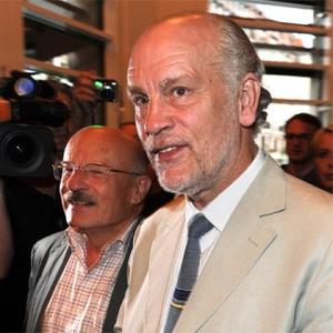 John Malkovich Burgled In Prague