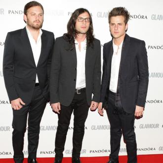 Jared Followill gets air rage over bag