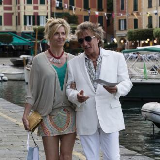 Penny Lancaster gets facials with Rod Stewart