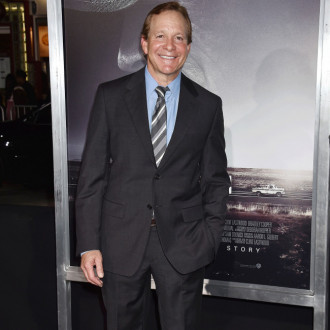 Steve Guttenberg