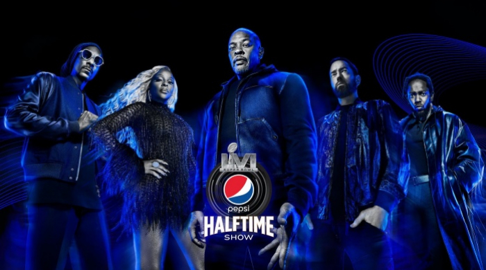 Who is performing at Superbowl 2022 Half-Time Show