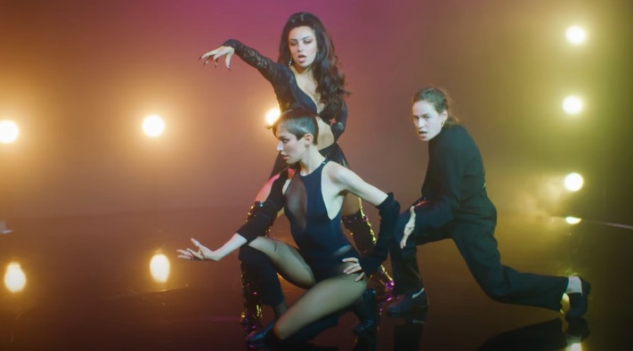 Charli XCX - New Shapes (Feat. Christine and the Queens and Caroline Polachek) Video Video