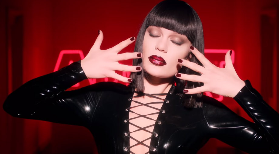 Jessie J - Can't Take My Eyes Off You Video Video