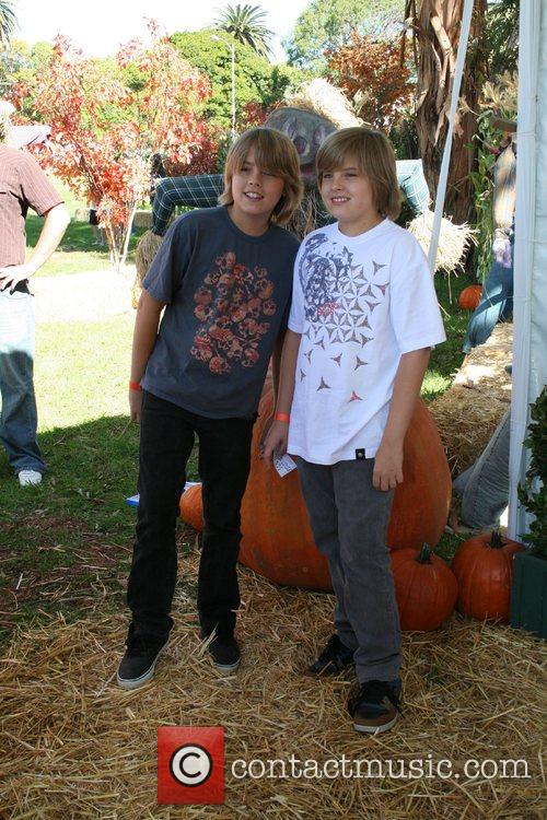 Cole Sprouse and Dylan Sprouse 1
