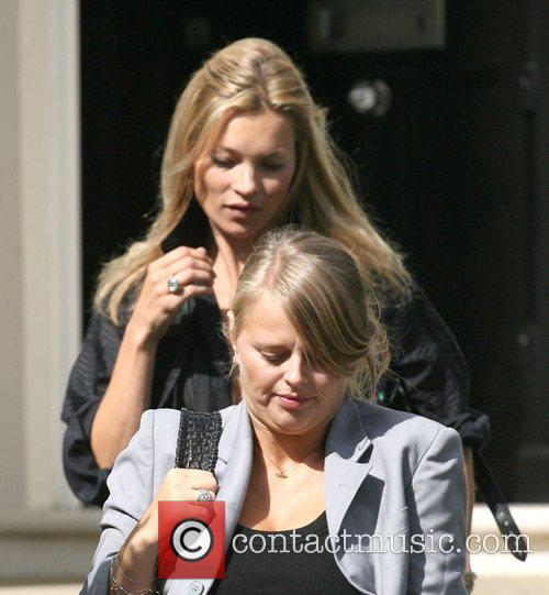 Kate Moss and Davinia Taylor 1