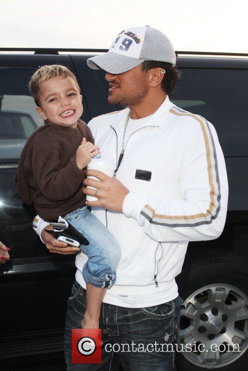 Peter Andre and Junior Leaving Gladstones Of Malibu 1