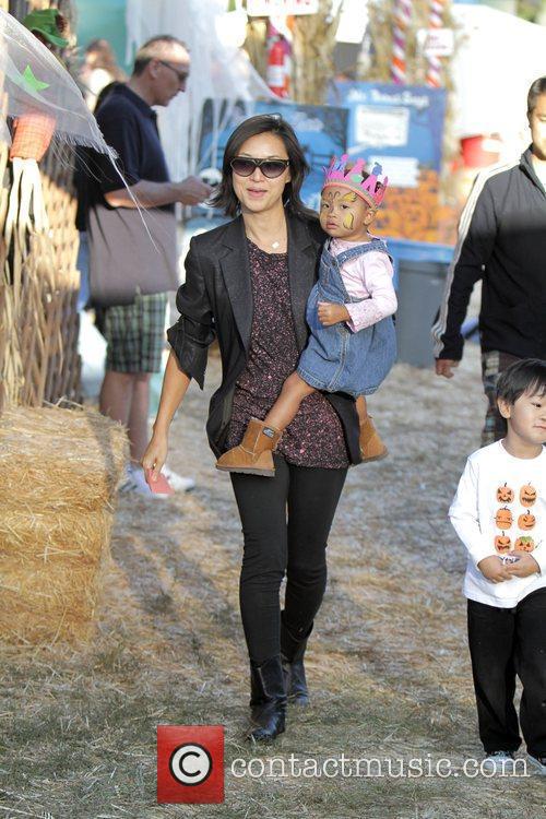 David Alan Grier and His Family Visit Mr Bones Pumpkin Patch In West Hollywood.