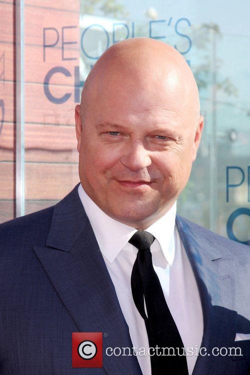 Michael Chiklis 1