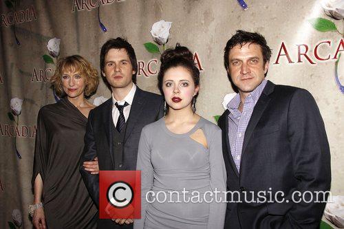 Lia Williams and Raul Esparza 1