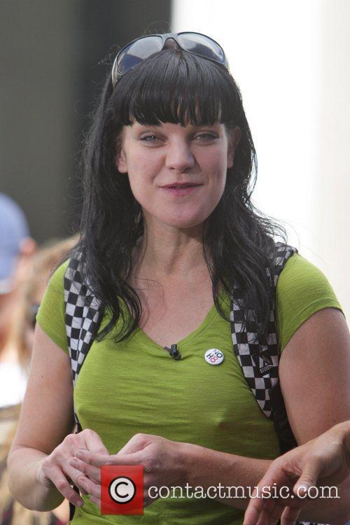 Pauley Perrette and Mario Lopez 1