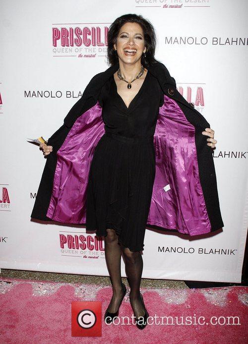 Saundra Santiago