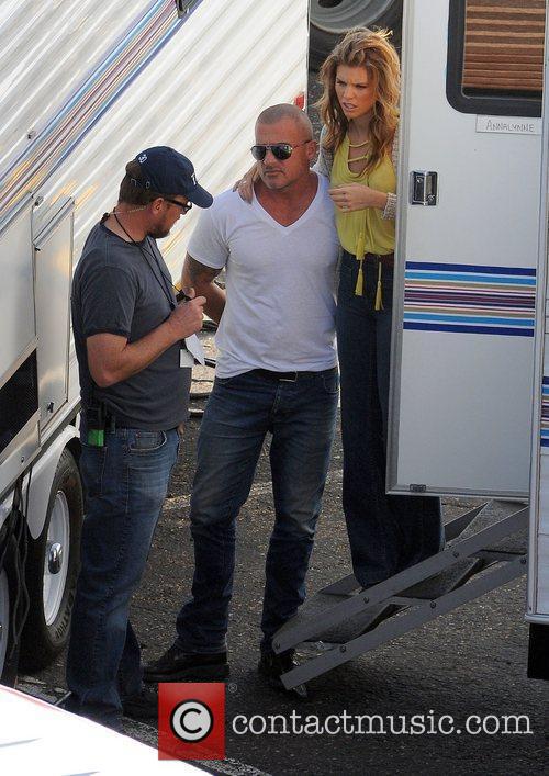 Annalynne Mccord and Dominic Purcell