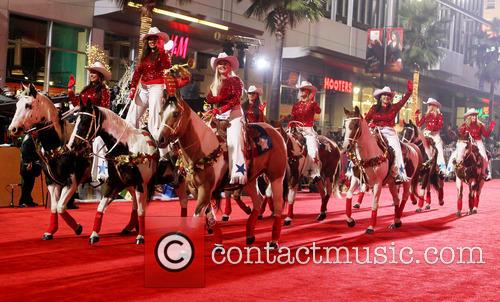 Hollywood Christmas Parade Benefiting, Marine Toys For Tots and Show 1