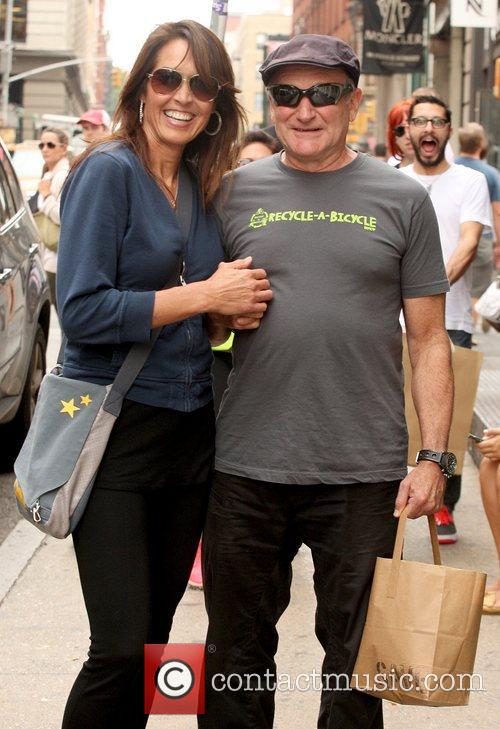 Robin Williams and Susan Schneider 1