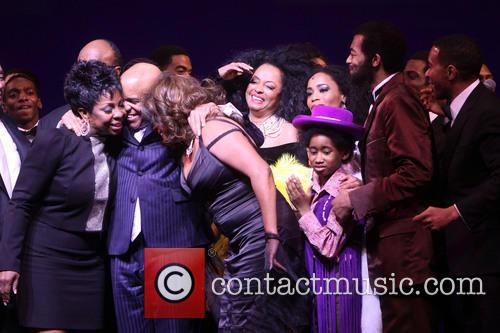 Gladys Knight, Stevie Wonder, Berry Gordy, Mary Wilson, Diana Ross, Valisia Lekae, Raymond Luke Jr., Br and On Victor Dixon