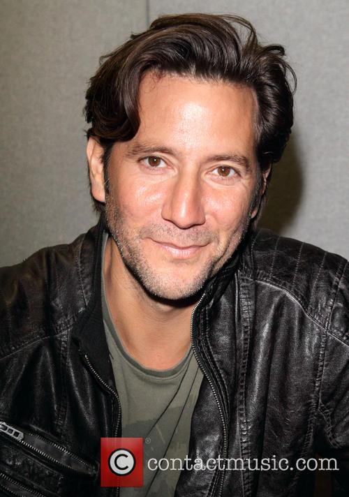 Henry Ian Cusack 1