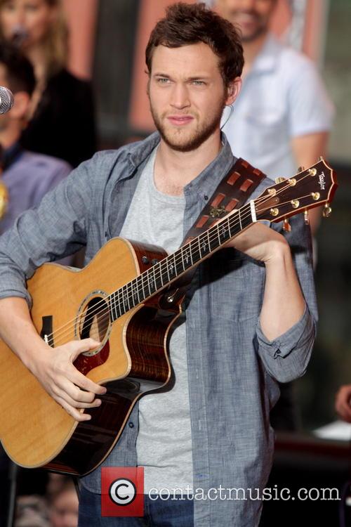 Phillip Phillips 1