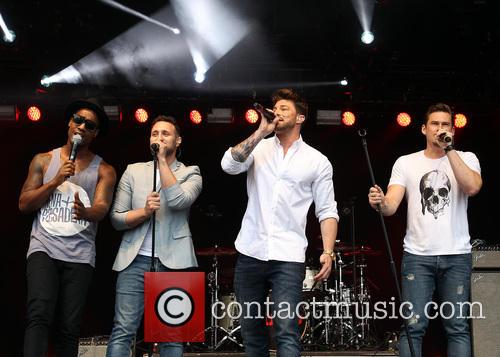 Blue, Lee Ryan, Duncan James, Simon Webbe and Antony Costa 1