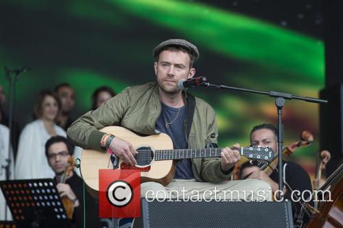 Damon Albarn and The Orchestra Of Syrian Musicians 4