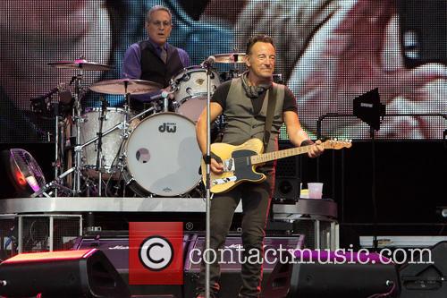 Bruce Springsteen and Max Weinberg 11