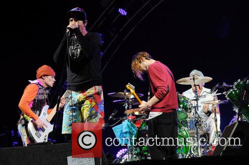Red Hot Chili Peppers 3
