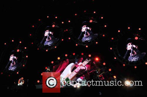 Red Hot Chili Peppers 9