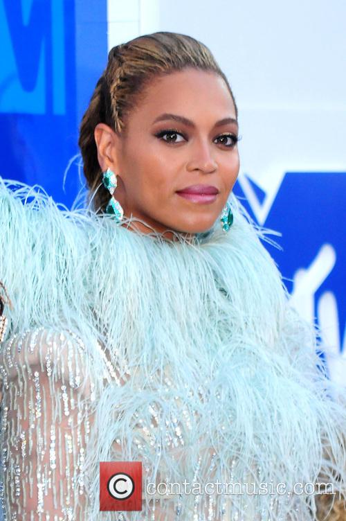 Beyonce at the 2016 MTV VMAs