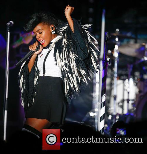 Janelle Monae 7