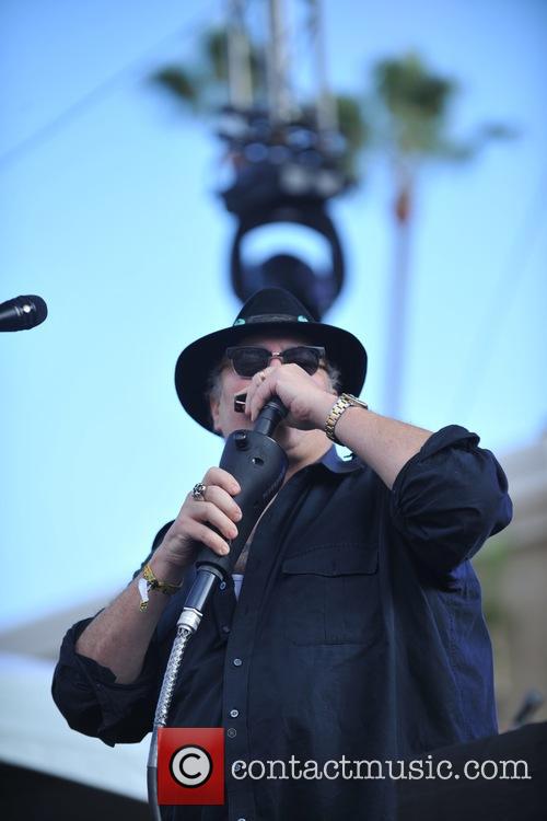 Blues Traveler and John Popper 8