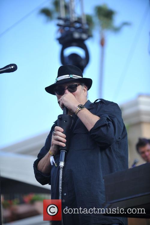 Blues Traveler and John Popper 9