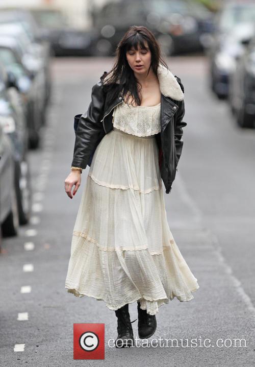 Daisy Lowe