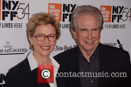 Annette Bening and Warren Beatty 1