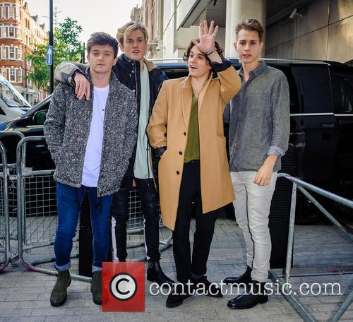 The Vamps, Brad Simpson, James Mcvey, Connor Ball and Tristan Evans 5