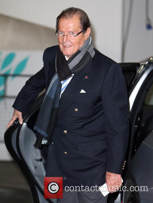 Roger Moore 6